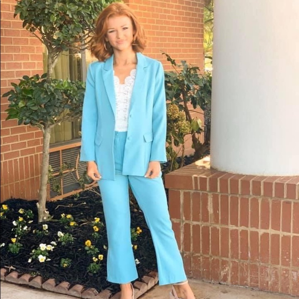 Fashion Union Suit 
(White body suit excluded)
Size 2 in blazer & pant